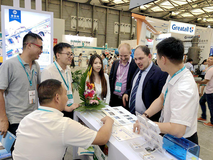 工業(yè)廢水處理廠家上海展會(huì)現(xiàn)場(chǎng) 工業(yè)廢水處理廠家上海展會(huì)現(xiàn)場(chǎng)